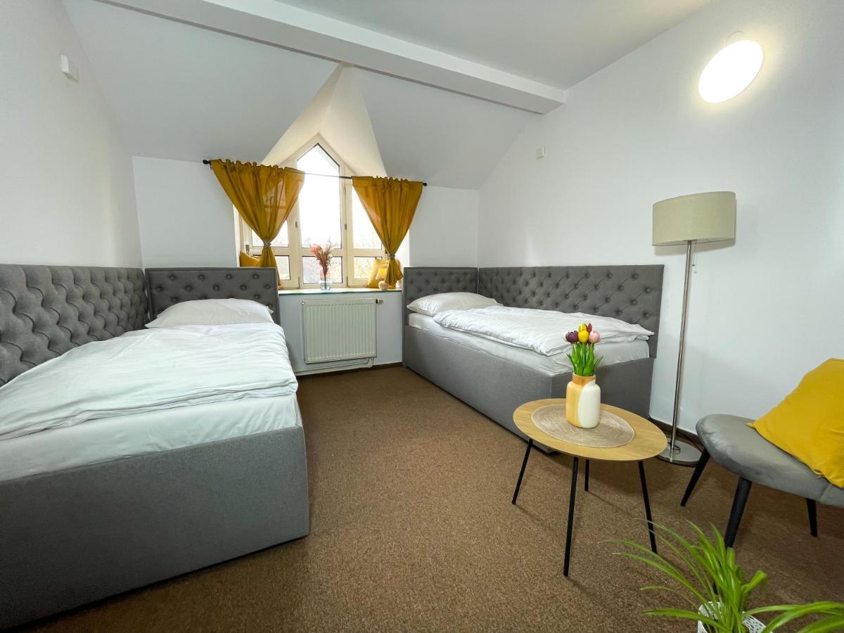 Hotel Colchi Uničov Eksteriør billede