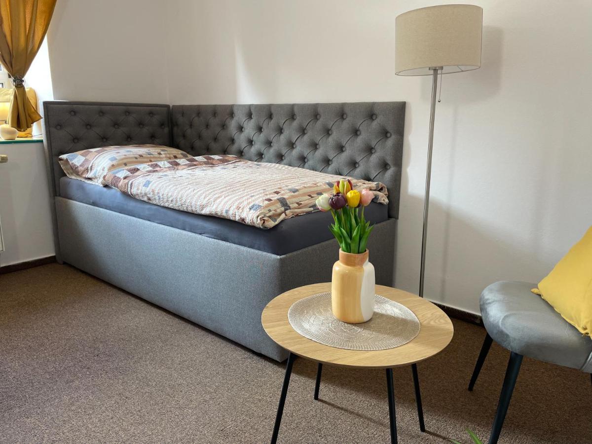 Hotel Colchi Uničov Eksteriør billede