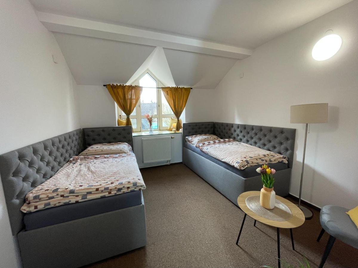 Hotel Colchi Uničov Eksteriør billede