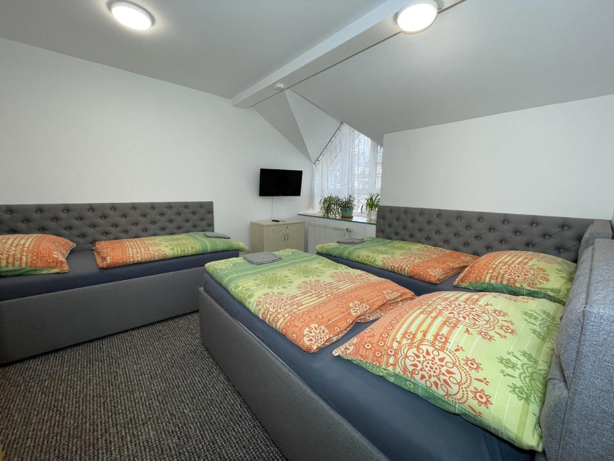 Hotel Colchi Uničov Eksteriør billede