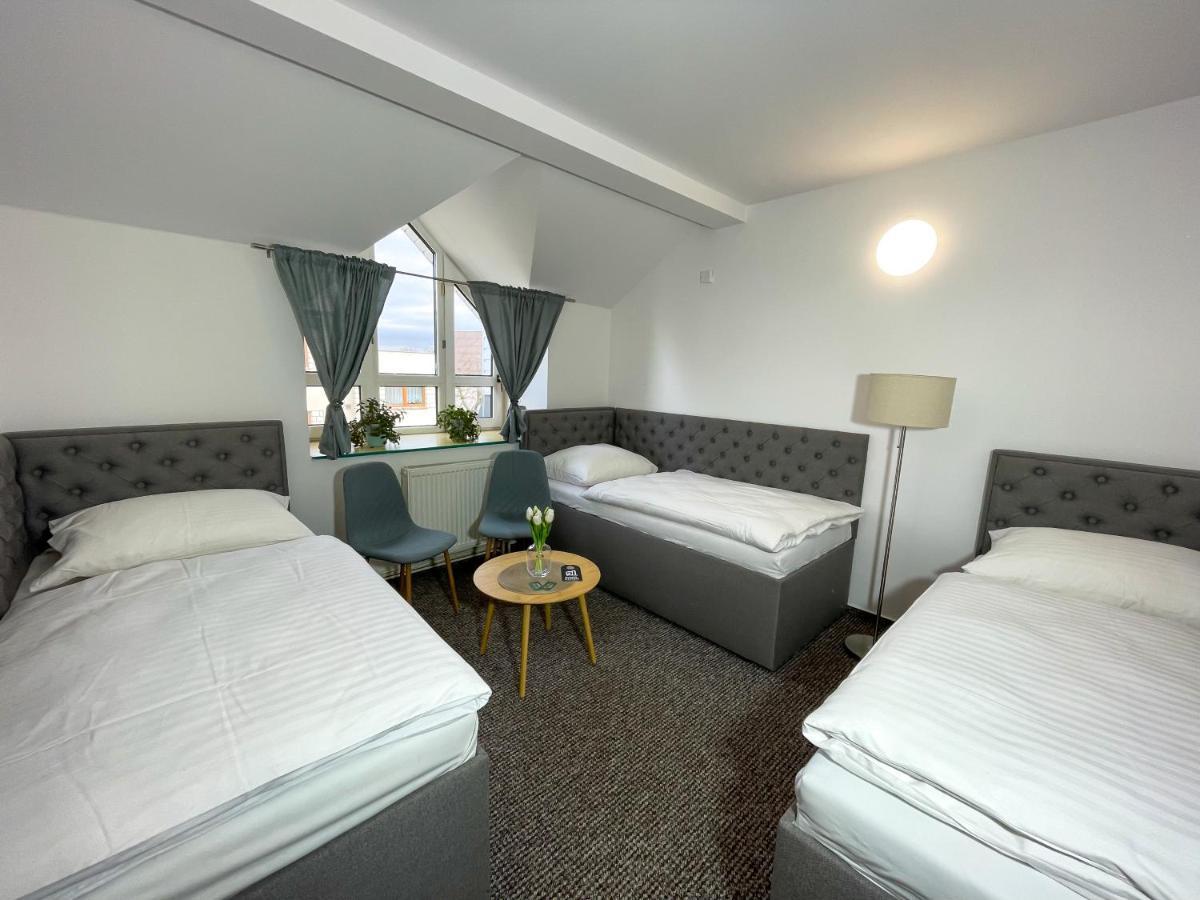 Hotel Colchi Uničov Eksteriør billede